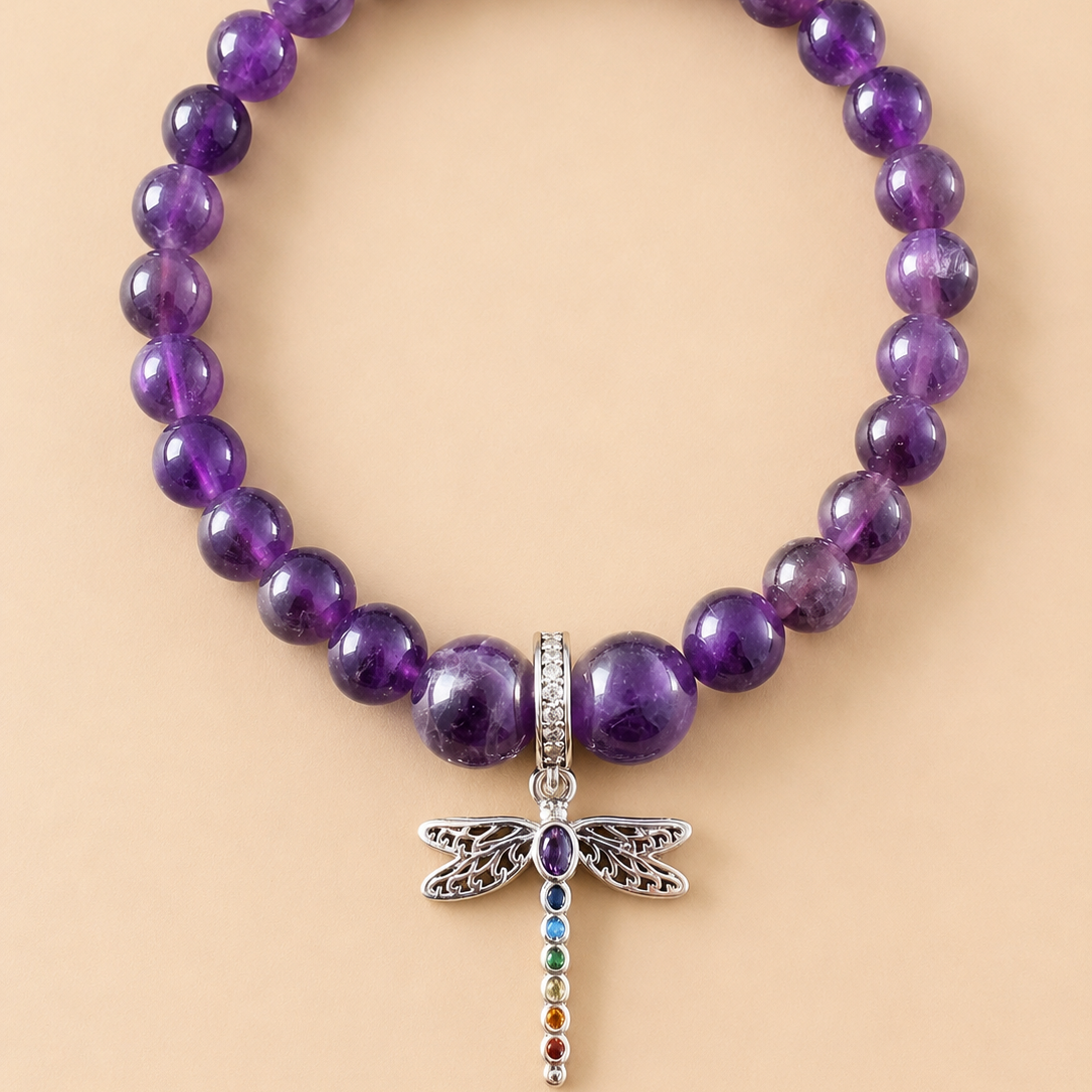 Bracelet en Améthyste avec pendentif Libellule (Force intérieure)