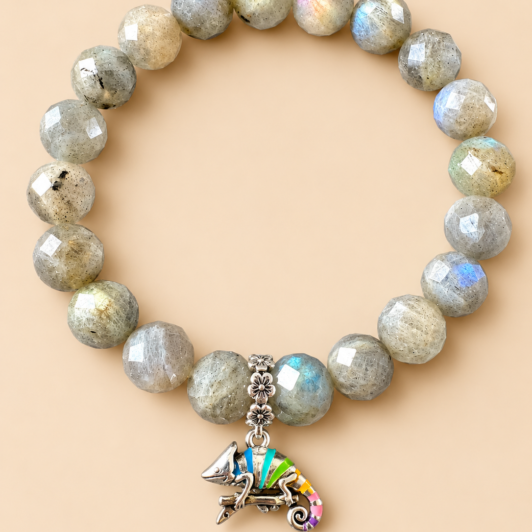 Bracelet en Labradorite – Pendentif Caméléon (intuition, équilibre, protection, vitalité)
