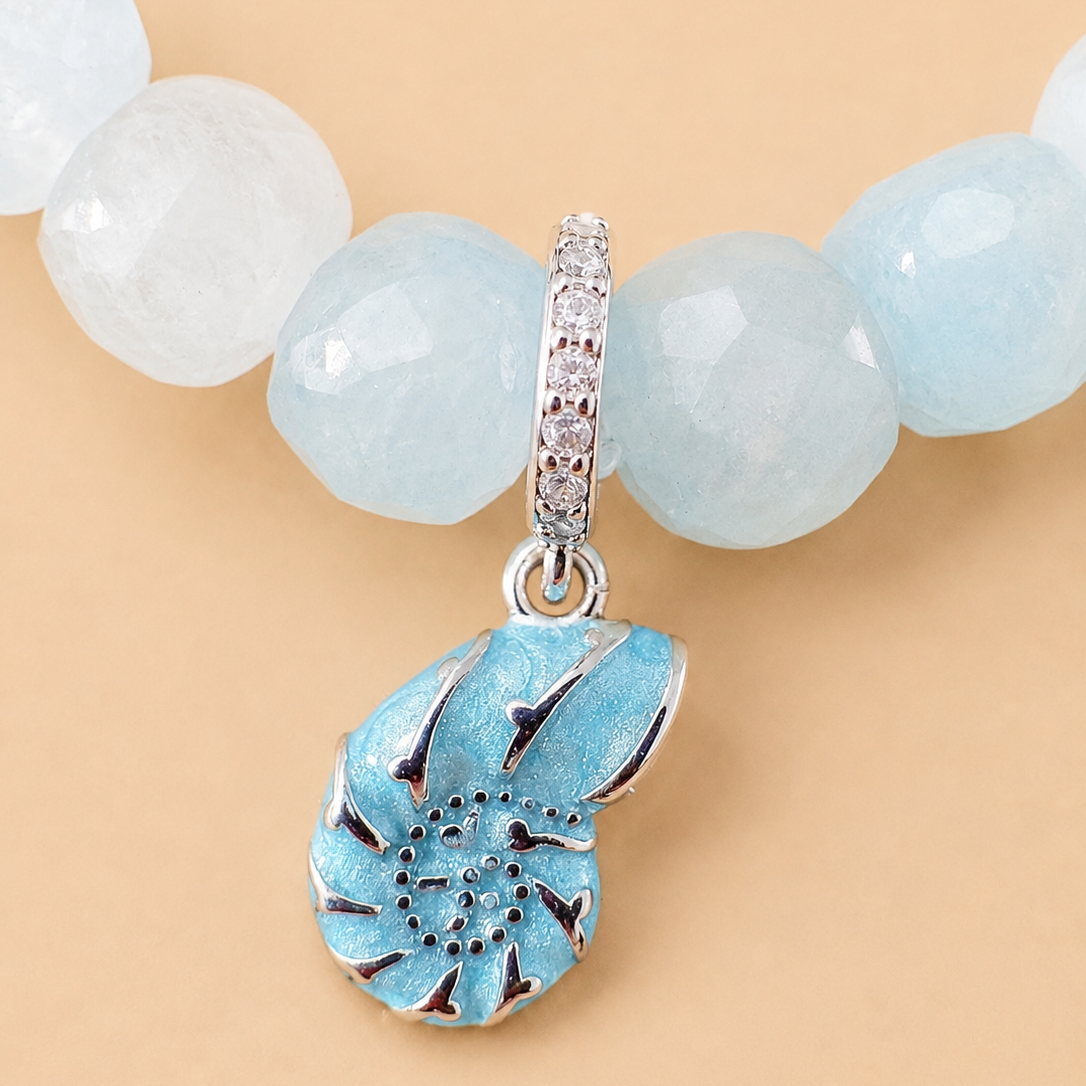 Bracelet en Aigue-Marine avec pendentif Coquillage (Protection, intuition, calme)