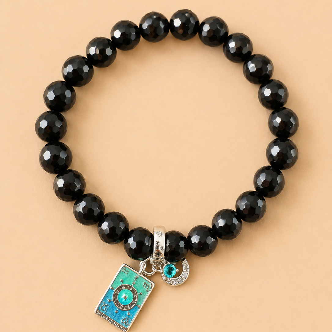 Bracelet en Onyx noir avec pendentif Roue de la fortune (Protection, chance)